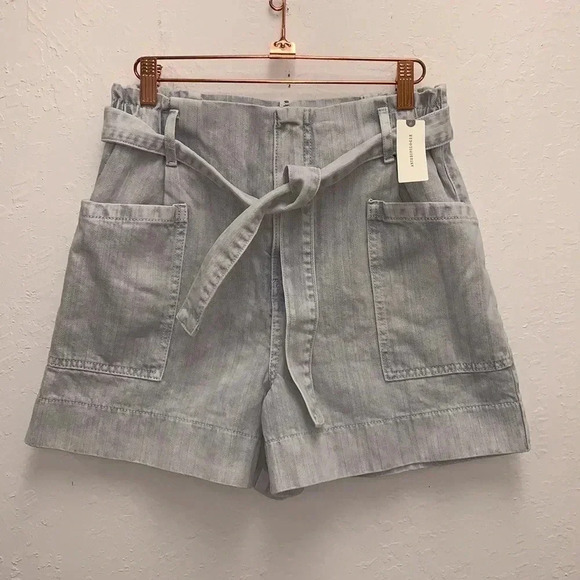Anthropologie Pilcro NWT Ultra High-Rise Acid Wash Denim Shorts Size 26 - Picture 2 of 6